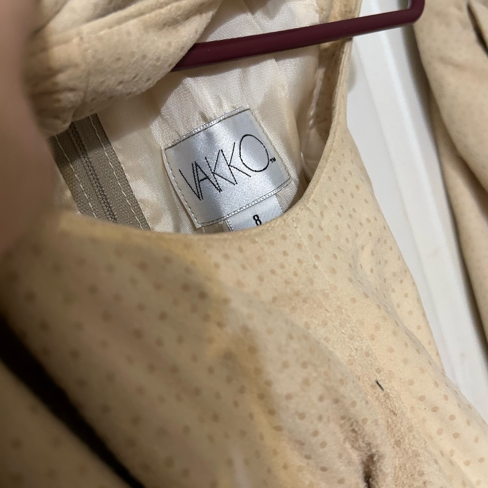 Vakko Beige Polka Dot Outerwear